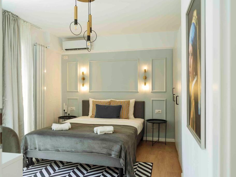Bright 2Br Apartment - Top Location - City Balcony Boekarest Buitenkant foto